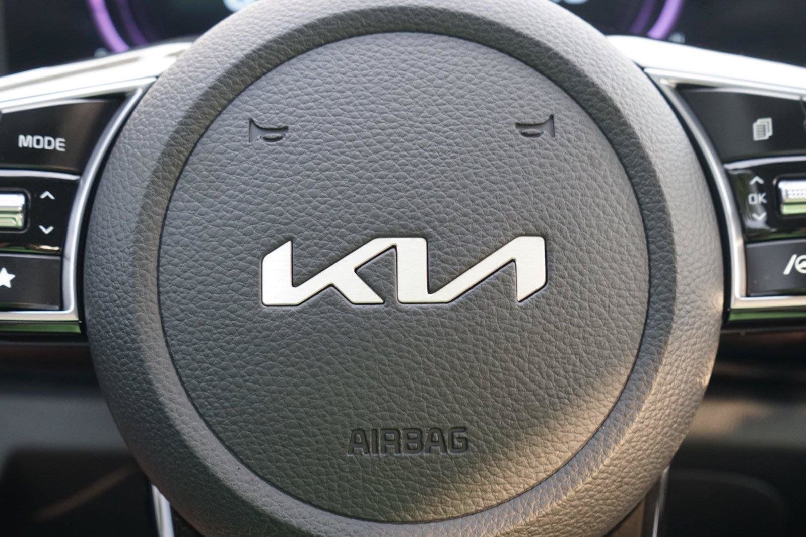 Used 2025 Kia Seltos S AWD/4WD image 15