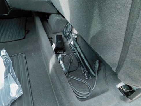 Used 2024 Chevrolet Silverado 2500 LTZ w/ LTZ Convenience Package image 25