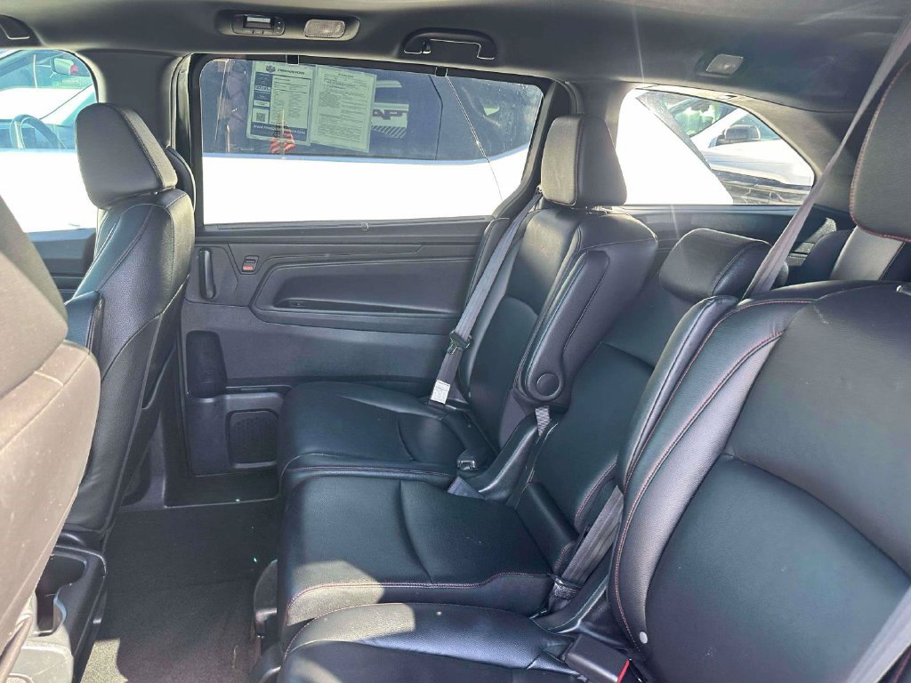 Used 2023 Honda Odyssey Sport image 10