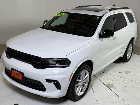 Certified 2024 Dodge Durango GT image 3