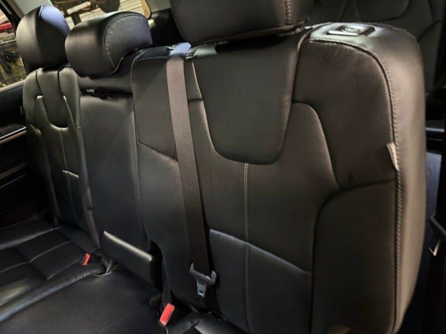Used 2025 Kia Telluride SX AWD/4WD image 32