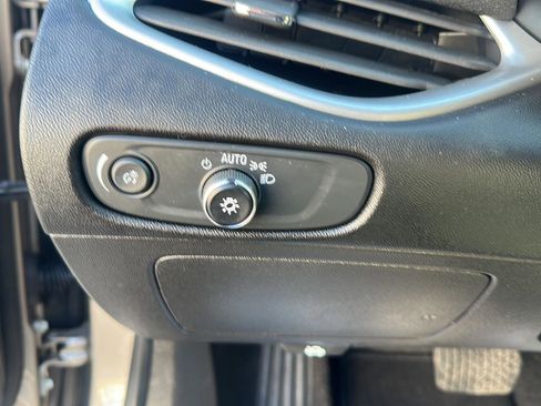 Used 2024 Chevrolet Malibu LT image 26