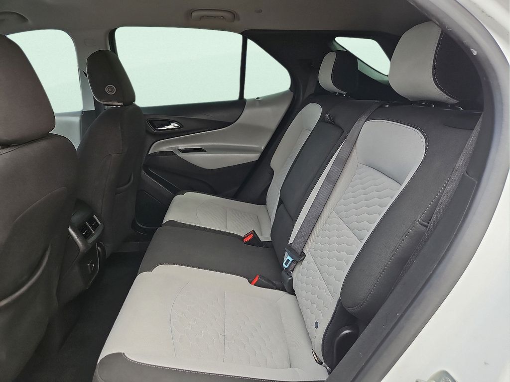 Used 2021 Chevrolet Equinox LS w/ LS Convenience Package FWD image 10