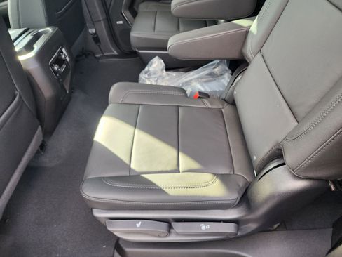 New 2026 Chevrolet Suburban LT w/ Comfort Package image 14