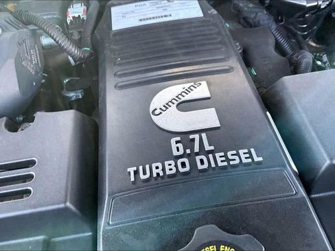 Used 2024 RAM 2500 Laramie AWD/4WD image 35