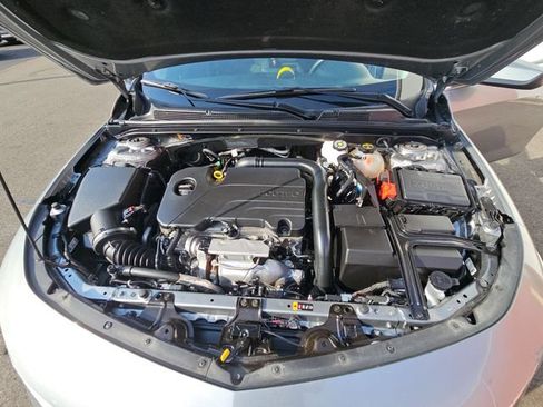 Used 2025 Chevrolet Malibu LT FWD image 33