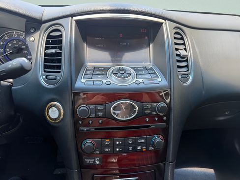 Used 2014 INFINITI QX50 Journey w/ Premium Package AWD/4WD image 15
