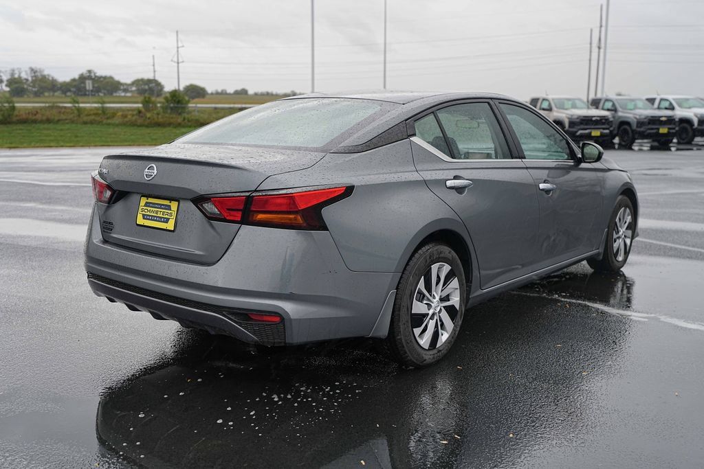 Used 2021 Nissan Altima 2.5 S FWD image 6