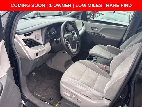 Used 2019 Toyota Sienna LE FWD image 15
