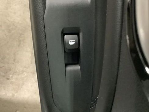 New 2026 Jeep Compass Latitude image 30