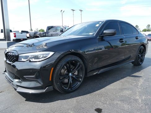Used 2021 BMW 330i Sedan w/ Premium Package RWD image 9