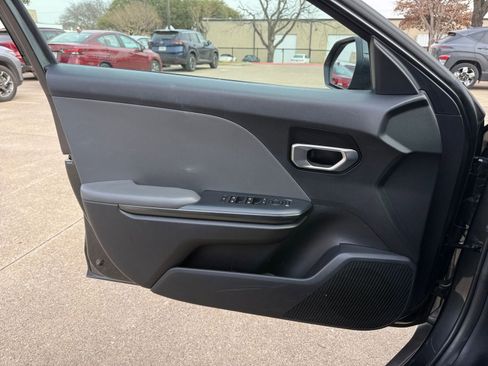 Used 2025 Kia K4 LXS image 20