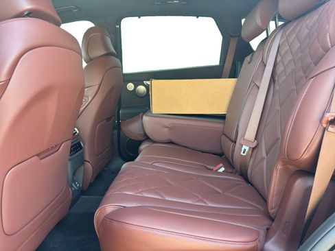 New 2026 Genesis GV80 3.5T Prestige image 13