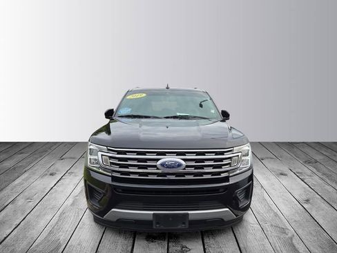 Used 2019 Ford Expedition XLT w/ Equipment Group 202A RWD image 14
