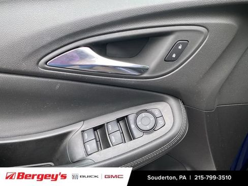 Certified 2023 Buick Encore GX Select AWD/4WD image 27