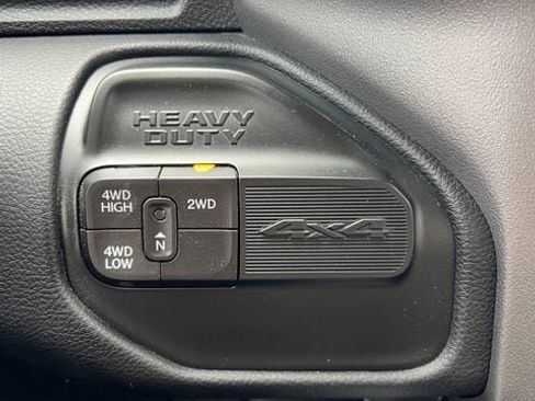 Certified 2022 RAM 3500 Big Horn w/ Level C Equiment Group AWD/4WD image 15