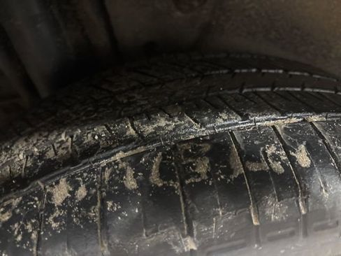 Used 2018 Toyota Sienna Limited Premium image 9