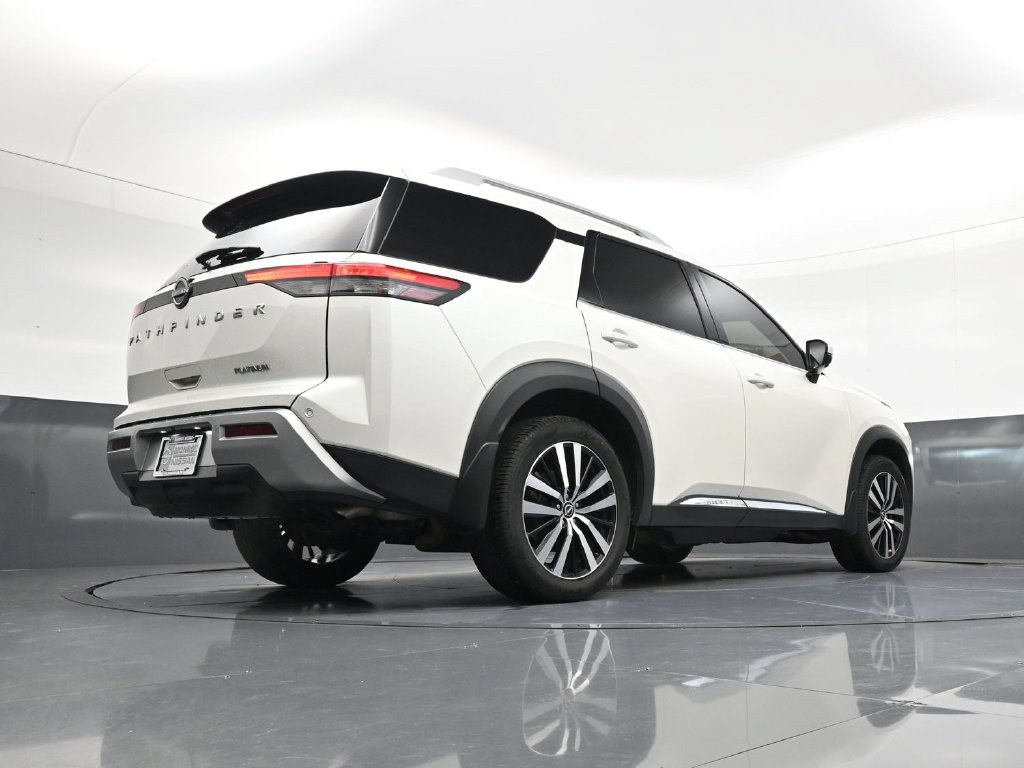 Certified 2023 Nissan Pathfinder Platinum FWD image 26