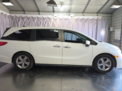 Used 2020 Honda Odyssey EX-L image 9