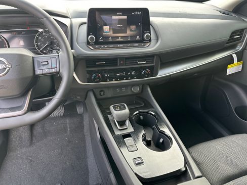 New 2026 Nissan Rogue SV image 29