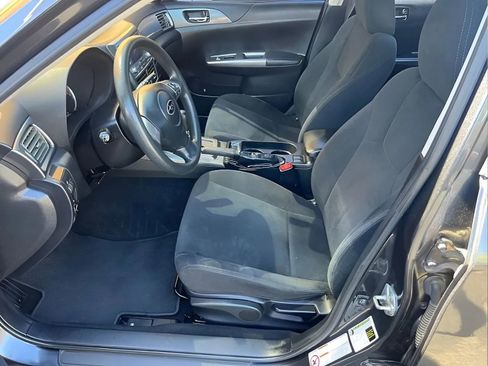 Used 2011 Subaru Impreza 2.5i AWD/4WD image 12