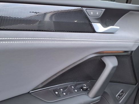 New 2026 Volkswagen Tiguan SE AWD/4WD image 22