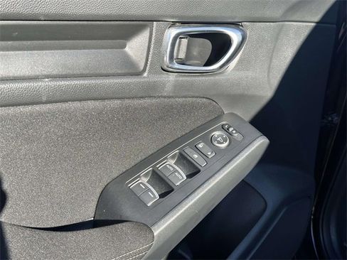 Used 2023 Honda Civic Sport image 13