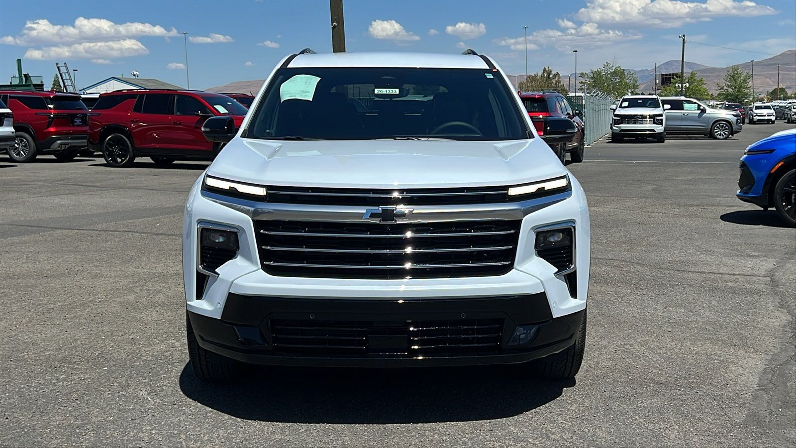 New 2026 Chevrolet Traverse High Country w/ LPO, Floor Liner Package AWD/4WD image 2