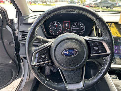 Used 2021 Subaru Outback Premium AWD/4WD image 16