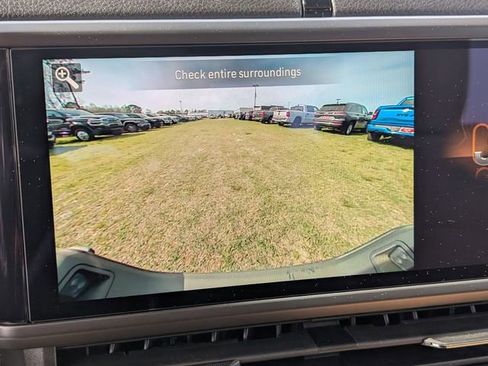 New 2026 Jeep Gladiator Sport image 17