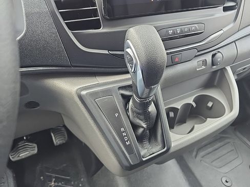 New 2026 Ford Transit 250 148 Medium Roof w/ Load Area Protection Package image 24