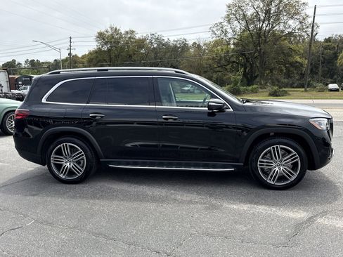 New 2026 Mercedes-Benz GLS 450 4MATIC image 6