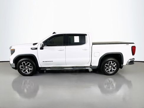 Used 2024 GMC Sierra 1500 SLE w/ Preferred Package AWD/4WD image 5