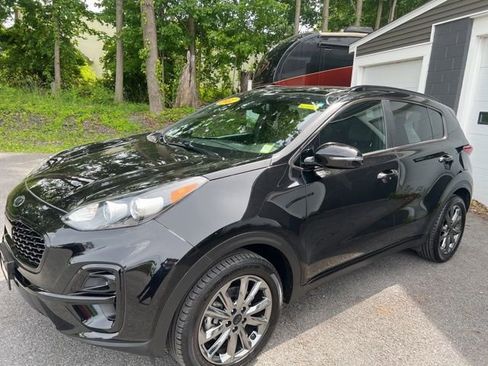 Used 2022 Kia Sportage Nightfall Edition w/ Nighfall AWD Premium Package image 2