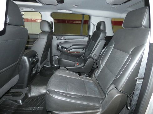 Used 2020 GMC Yukon XL SLT w/ Open Road Package image 26