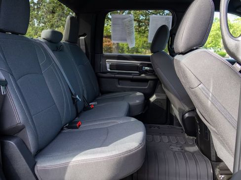 Used 2022 RAM 1500 Classic Warlock AWD/4WD image 13