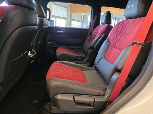 New 2026 Nissan Armada NISMO image 25