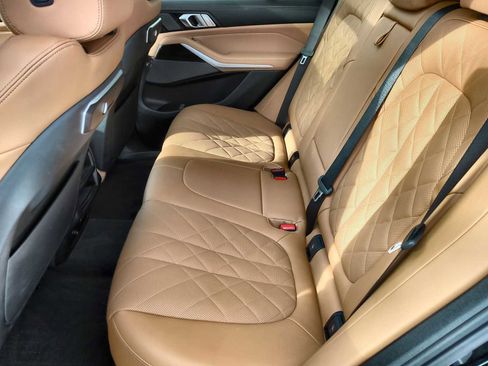 Certified 2024 BMW X5 xDrive40i w/ M Sport Package image 20