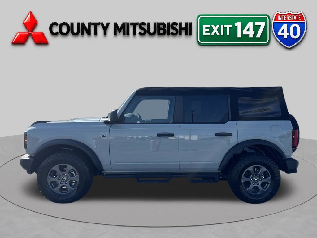 Used 2024 Ford Bronco Big Bend AWD/4WD image 3