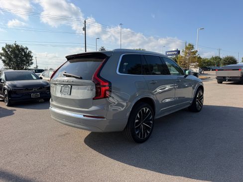 Certified 2026 Volvo XC90 B6 Plus AWD/4WD image 6