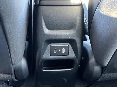 Used 2026 Hyundai Venue SEL image 17