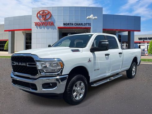 Used 2024 RAM 3500 Big Horn AWD/4WD image 5