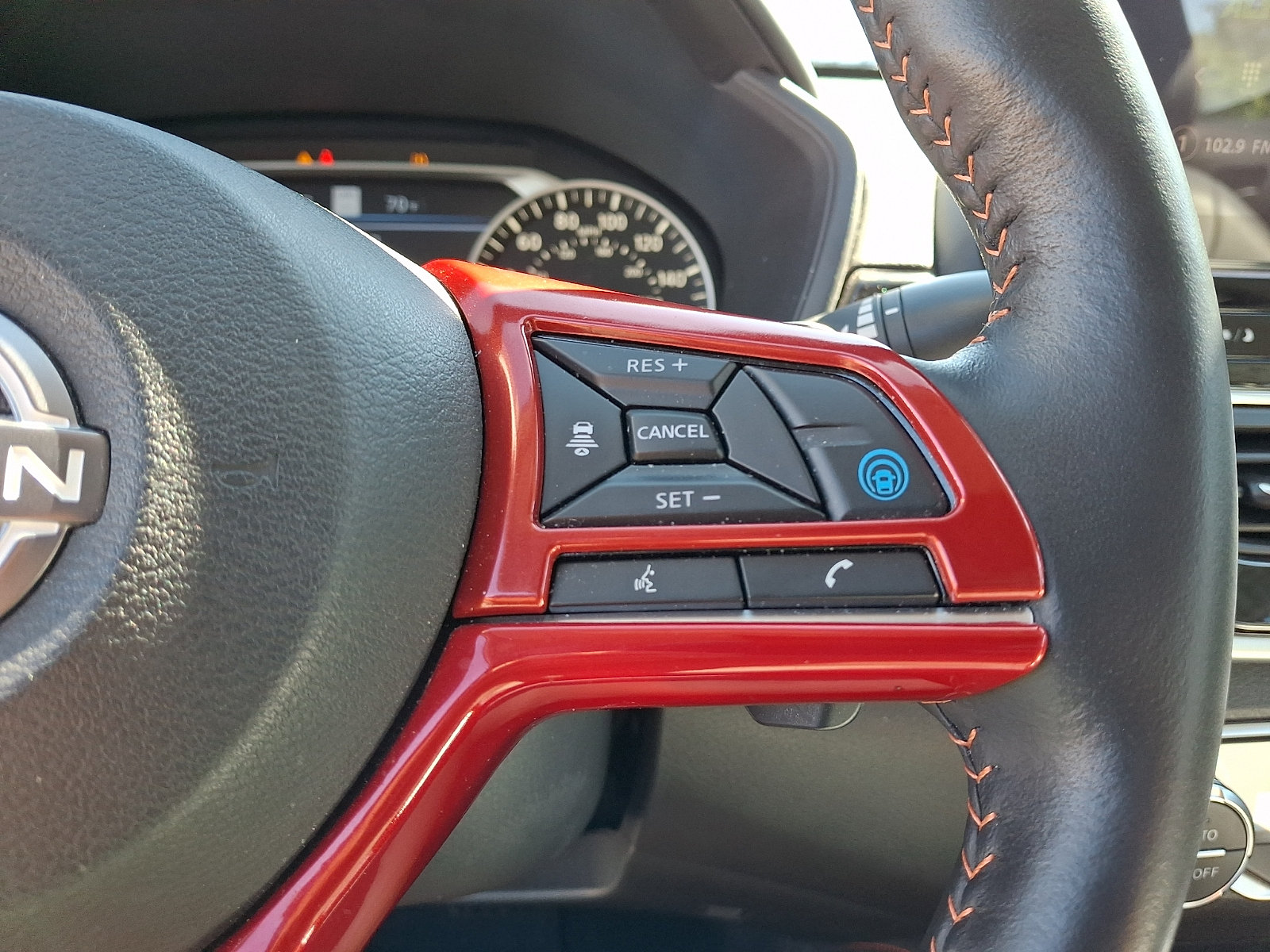 Used 2023 Nissan Altima 2.0 SR FWD image 23