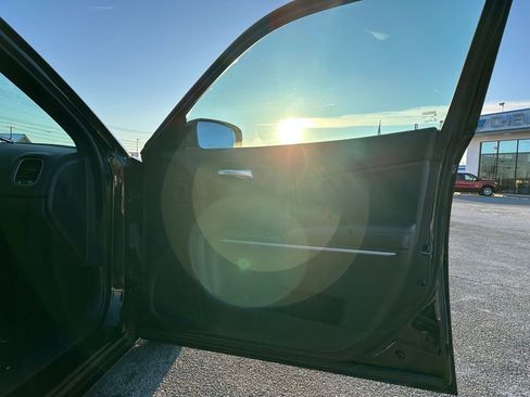 Used 2022 Dodge Charger SXT w/ Leather Interior Group image 21