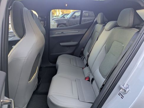 New 2026 Volvo EX30 Ultra image 16