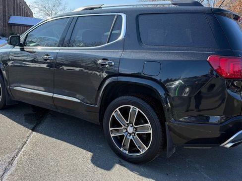 Used 2017 GMC Acadia Denali image 6