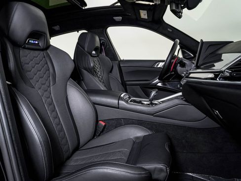 Used 2024 BMW X6 M Competition AWD/4WD image 15