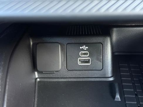 Used 2025 Ford Bronco Sport Outer Banks w/ Outer Banks Tech Package+ AWD/4WD image 17