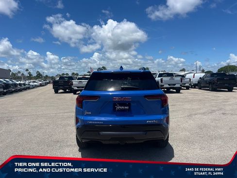 Used 2026 GMC Terrain AT4 w/ Convenience Package III AWD/4WD image 6