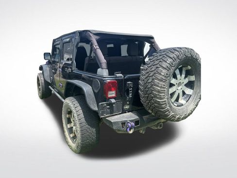 Used 2014 Jeep Wrangler Unlimited Sport AWD/4WD image 2